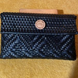 Maria Victoria Clutch